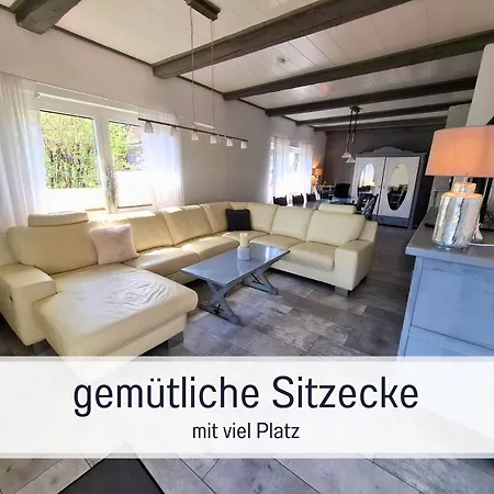 - Hunde Willkommen, Nicht Nur Geduldet - Hoher Zaun - Terrasse - Infrarotkabine - Familienfreundlich Odisheim