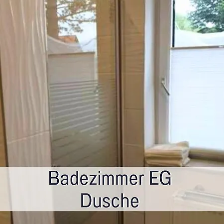 Ferienhaus - Hunde Willkommen, Nicht Nur Geduldet - Hoher Zaun - Terrasse - Infrarotkabine - Familienfreundlich